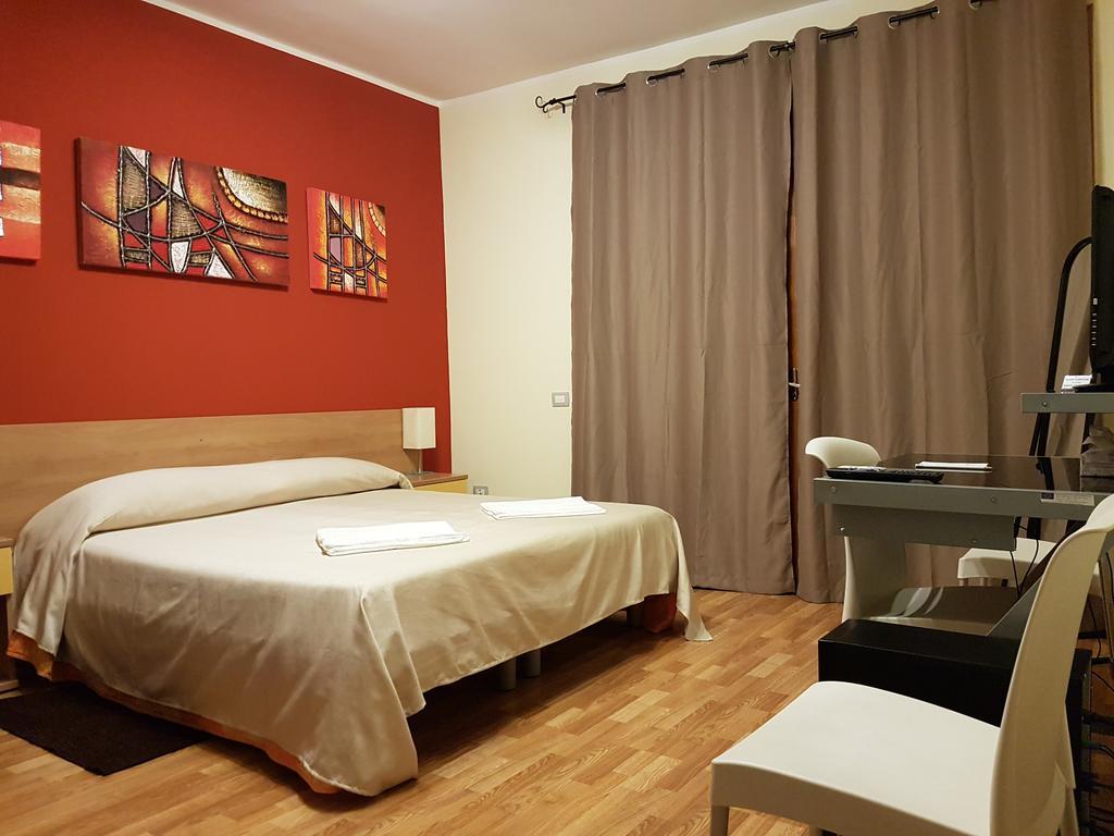 Il Giardino Di Ausonia Bed & Breakfast Reggio di Calabria Dış mekan fotoğraf