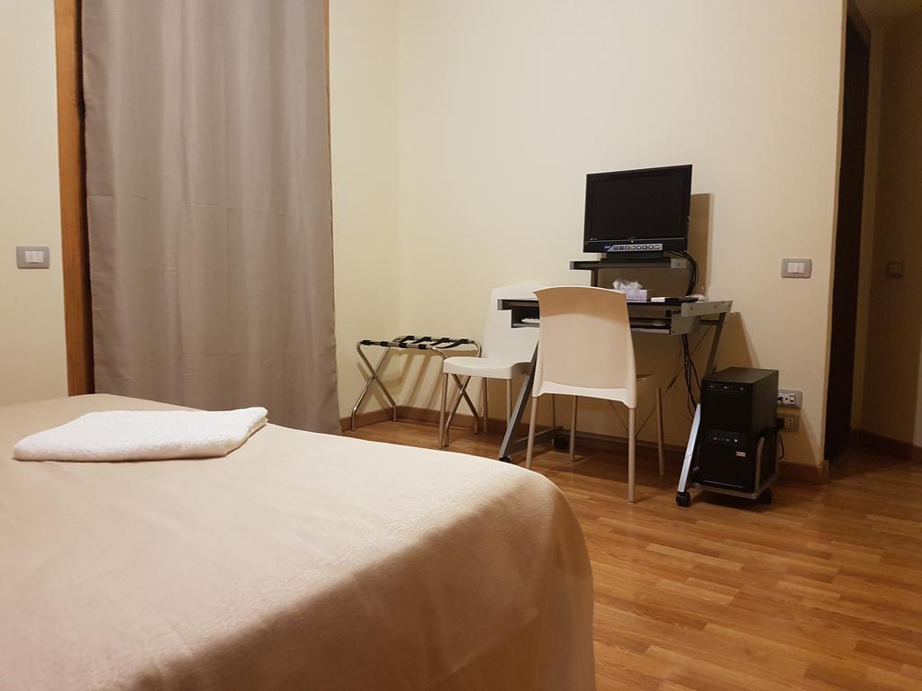 Il Giardino Di Ausonia Bed & Breakfast Reggio di Calabria Dış mekan fotoğraf