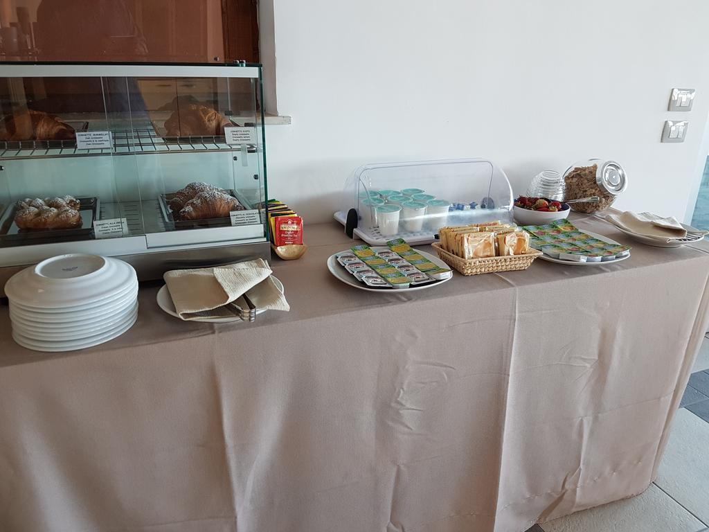 Il Giardino Di Ausonia Bed & Breakfast Reggio di Calabria Dış mekan fotoğraf
