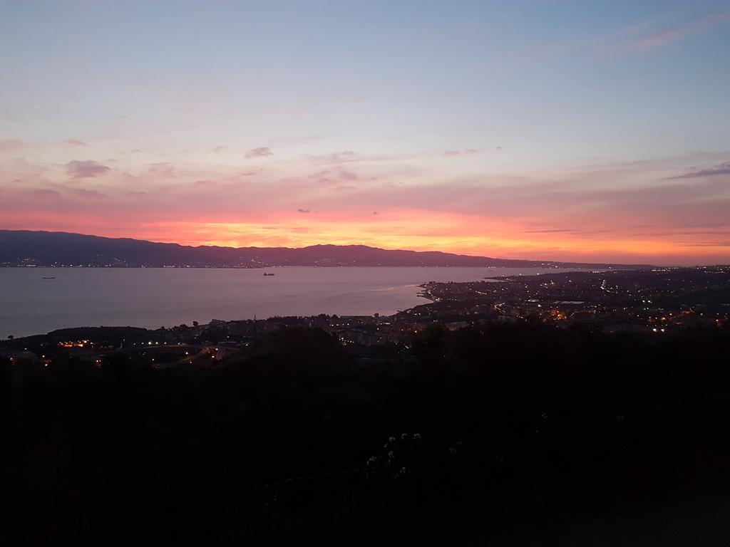 Il Giardino Di Ausonia Bed & Breakfast Reggio di Calabria Dış mekan fotoğraf