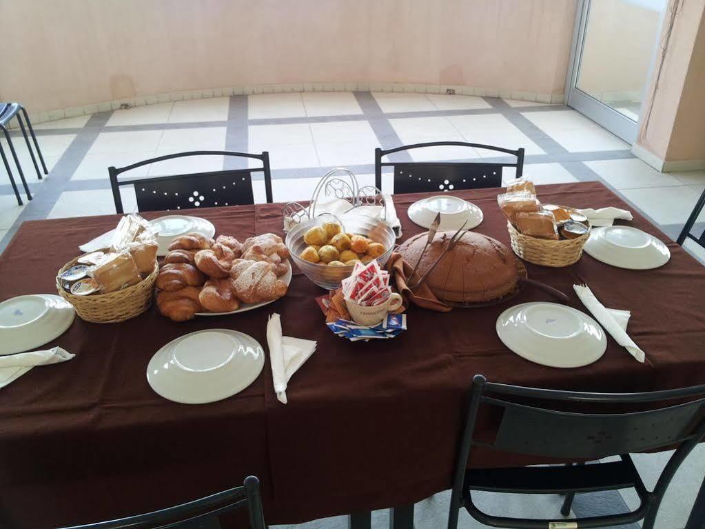 Il Giardino Di Ausonia Bed & Breakfast Reggio di Calabria Dış mekan fotoğraf