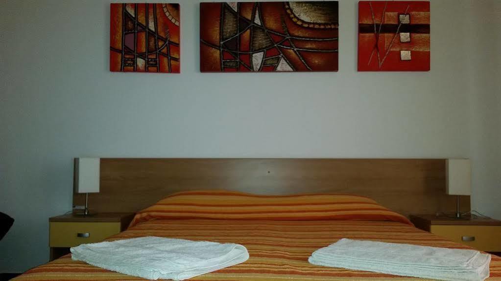 Il Giardino Di Ausonia Bed & Breakfast Reggio di Calabria Dış mekan fotoğraf